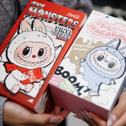 Αυστραλός κατηγορείται για κλοπή συλλεκτικών κούκλων Labubu αξίας $5.000 - Έγιναν παγκόσμια μόδα με την υποστήριξη διασημοτήτων.