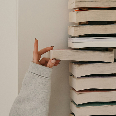 Ελληνική πεζογραφία και ποίηση από τις εκδόσεις Βακχικόν