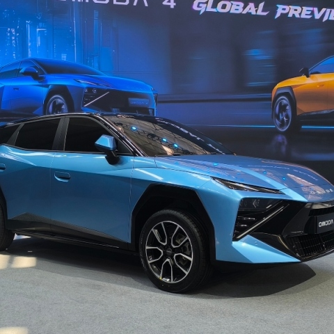 Αποστολή στην Κίνα: Το sci-fi αισθητικής Omoda 4 και γιατί όσοι το επιλέξουν θα αισθάνονται ξεχωριστοί