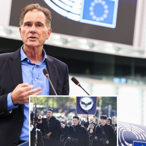 Ο Νίκος Παπανδρέου καταγγέλλει τη συμμετοχή ακροδεξιάς οργάνωσης στη στρατιωτική παρέλαση της 28ης Οκτωβρίου - Ζητά παρέμβαση της κυβέρνησης.