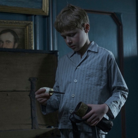 ΣΤΟ ΝΗΣΙ ΤΟΥ ΑΜΡΟΥΜ