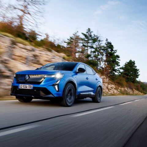 To εντυπωσιακό Renault Rafale είναι ένα «super-hybrid» υψηλών επιδόσεων 