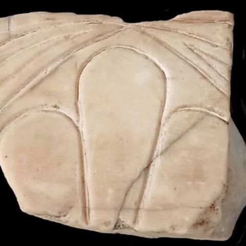 Χιλιανός επέστρεψε στην Ελλάδα μαρμάρινο θραύσμα από την Ακρόπολη που είχε πάρει ο πατέρας του το 1930