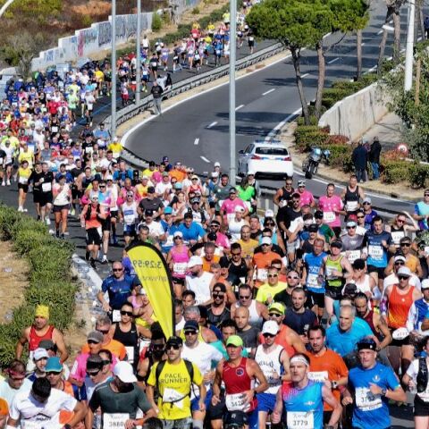 42ος Αυθεντικός Μαραθώνιος Αθήνας: Ποιοι δρόμοι θα κλείσουν – Όλες οι κυκλοφοριακές ρυθμίσεις