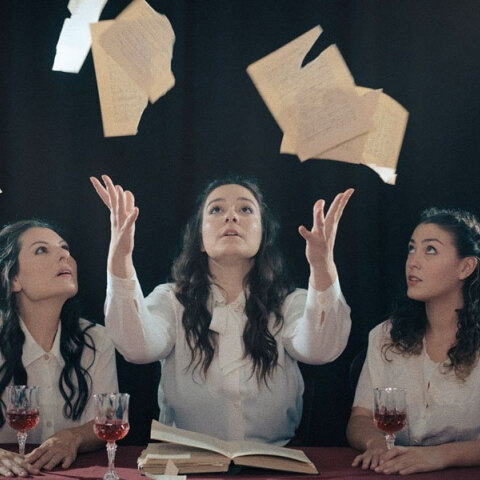 Θέατρο Χώρος | Οι Ανέγγιχτες