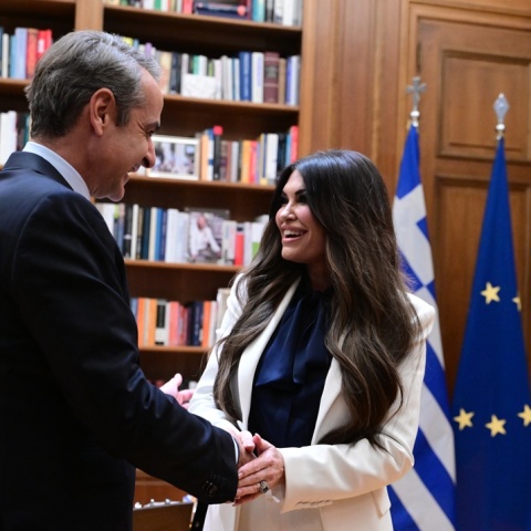 Κυριάκος Μητσοτάκης και Κίμπερλι Γκίλφοϊλ συναντήθηκαν στο Μέγαρο Μαξίμου - Δείτε εικόνες