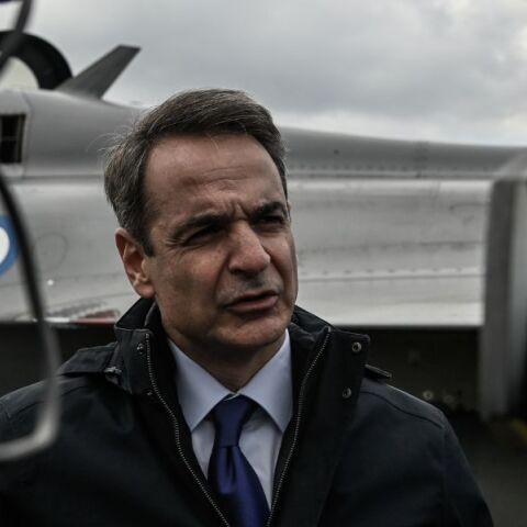 Ο Κυριάκος Μητσοτάκης ευχήθηκε «χρόνια πολλά» στην Πολεμική Αεροπορία, τονίζοντας ότι τα ελληνικά φτερά είναι ισχυρότερα και πιο έτοιμα από ποτέ.