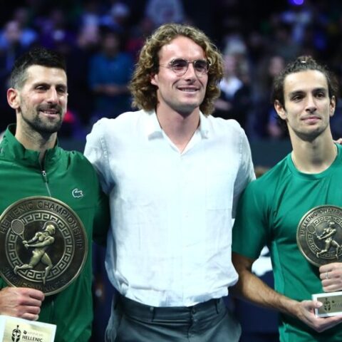 Πόζαρε με τους φιναλίστ του Hellenic Championship ο Τσιτσιπάς - Η ανάρτηση του Έλληνα τενίστα