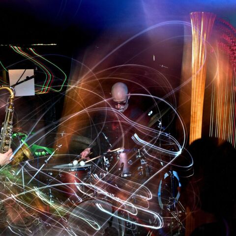 Harper Trio: Το «Dialogue of Thoughts» είναι ένα ημερολόγιο ενσυνειδητότητας