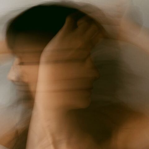 Λονδίνο: Κινέζος νάρκωνε φοιτήτριες με «κοκτέιλ» και τις βίαζε - Γεμάτο κάμερες το διαμέρισμα