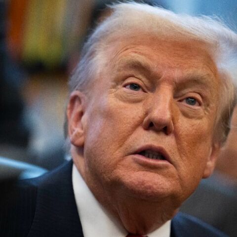 Υπόθεση Επσταϊν: Ο Τραμπ δηλώνει αθώος - Γιατί όμως φέρεται σαν ύποπτος;