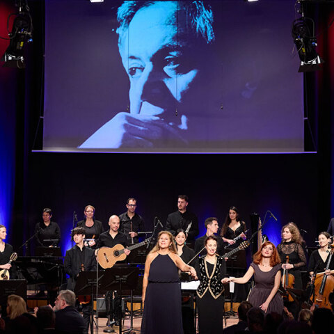 Η Πρεσβεία της Ελλάδος στην Αυστρία τίμησε τον Μάνο Χατζιδάκι, 100 χρόνια μετά τη γέννησή του