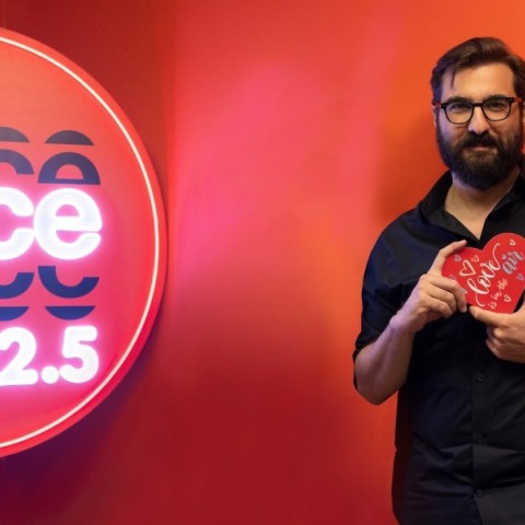 21 ερωτήσεις για το ραδιόφωνο στον Διονύση Νοταράκη