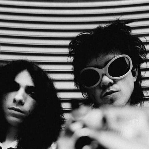 Geese: Ο Κέιβ, ο Μπουκόφσκι και ο δίσκος της χρονιάς από το συγκρότημα