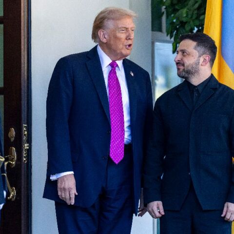 Αποκάλυψη Financial Times: Οι ΗΠΑ διεξάγουν μυστικές συνομιλίες με τη Ρωσία και την Ουκρανία στο Αμπού Ντάμπι