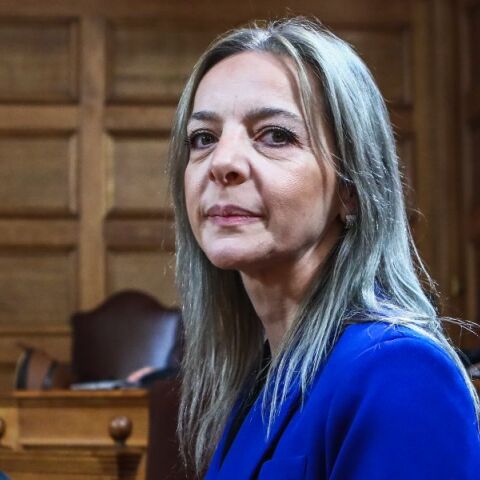 Σεμερτζίδου: Η Ferrari ανήκει στον σύντροφό μου - Δεν έχω περιουσιακά στοιχεία εκτός από ένα μηχανάκι