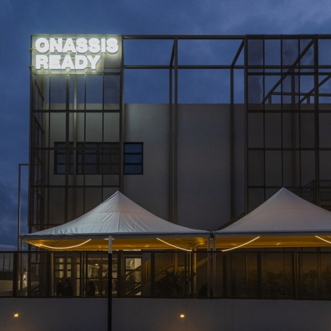 Τέσσερις εικαστικοί καλλιτέχνες στα decks του Onassis Ready