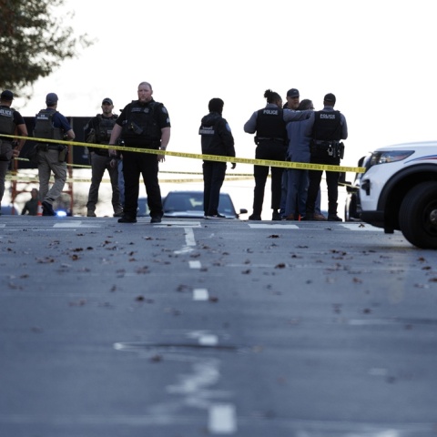 Σε κρίσιμη κατάσταση δύο μέλη της Εθνοφρουράς μετά από πυροβολισμούς κοντά στον Λευκό Οίκο