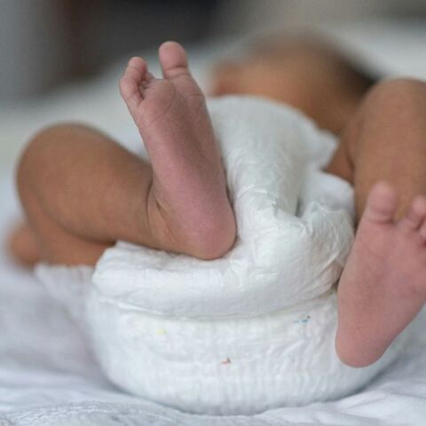 Κρήτη: Γέννησε μέσα στο αυτοκίνητο στη θέση του συνοδηγού - «Πέτρο, τρέχα!» 