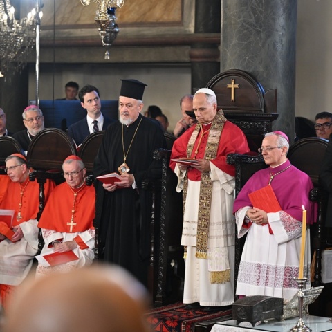 Θεία λειτουργία στο Φανάρι για τον Άγιο Ανδρέα παρουσία του Πάπα Λέοντος