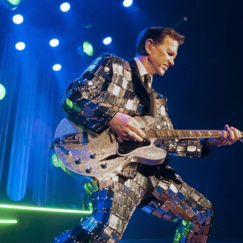 Release Athens 2026: Ο Κρις Άιζακ έρχεται στο Θέατρο Λυκαβηττού