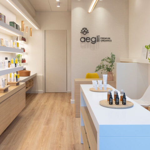Aegli Premium Organics | Χολαργός
