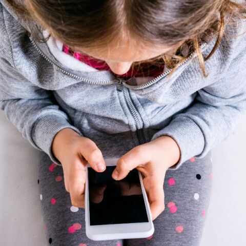 Η Meta αρχίζει να μπλοκάρει ανήλικους στην Αυστραλία από Instagram και Facebook