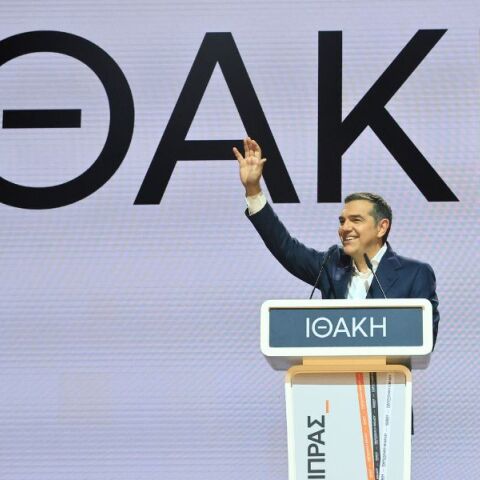 Τζάμπα το rebranding ρε Αλέκση