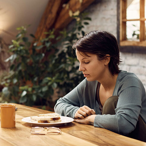 Podcast 40+ | Μαρία Τσιάκα: Πώς οι διατροφικές διαταραχές επηρεάζουν σώμα και νου