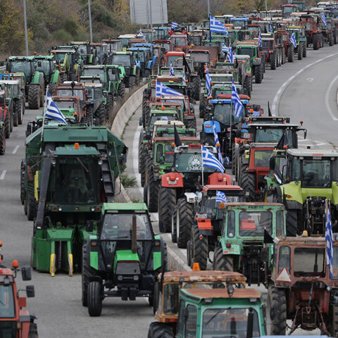 Μπλόκο αγροτών στα Κερδύλλια Σερρών