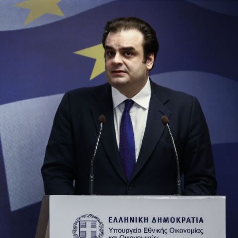 Handelsblatt: Πόσο πιθανό είναι να δούμε τον Κυριάκο Πιερρακάκη στη θέση του προέδρου του Eurogroup 