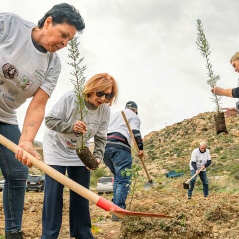 Φύτεψε σήμερα – Ανάπνευσε Αύριο: Η Σέριφος πρωτοπορεί στην αντιμετώπιση της κλιματικής κρίσης