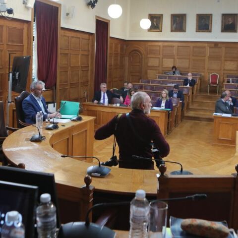 Βουλευτής - Δικαστής Dredd