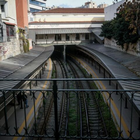 O Σταθμός ΗΣΑΠ στο Μοναστηράκι