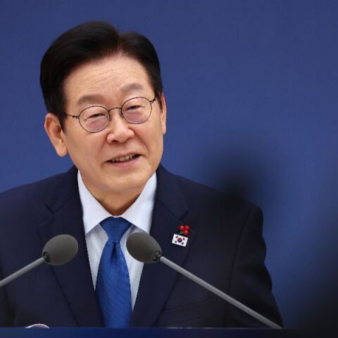 «Ζήτημα επιβίωσης»: Η πρόταση του προέδρου της Νότιας Κορέας για την τριχόπτωση που διχάζει