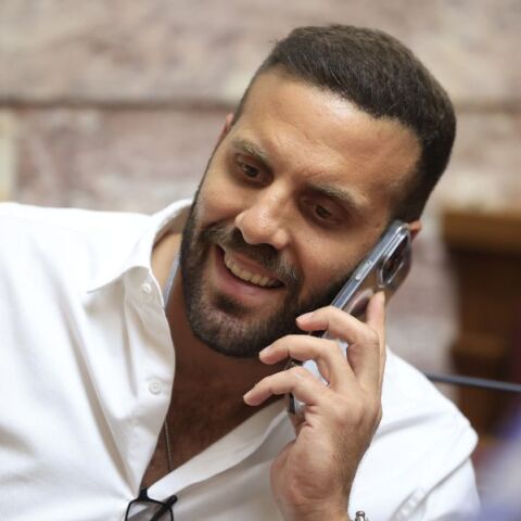 Ο νταής Παππάς και οι υποκριτές