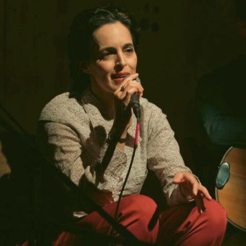 Τα «Τραγούδια της Σωτηρίας» με τη Χριστίνα Μαξούρη