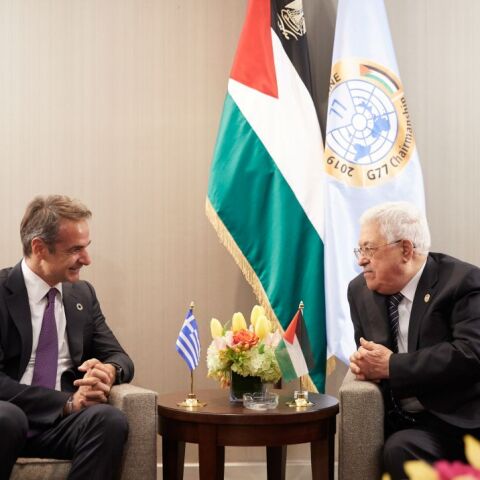 Κυριάκος Μητσοτάκης και Μαχμούντ Αμπάς