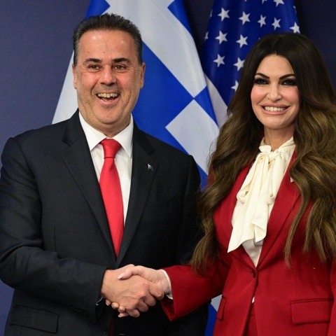 Σταύρος Παπασταύρου και Κίμπερλι Γκίλφοϊλ