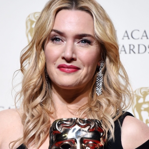 Η Κέιτ Γουϊνσλετ αποκαλύπτει από ποιον ξεκίνησε το body shaming εναντίον της 