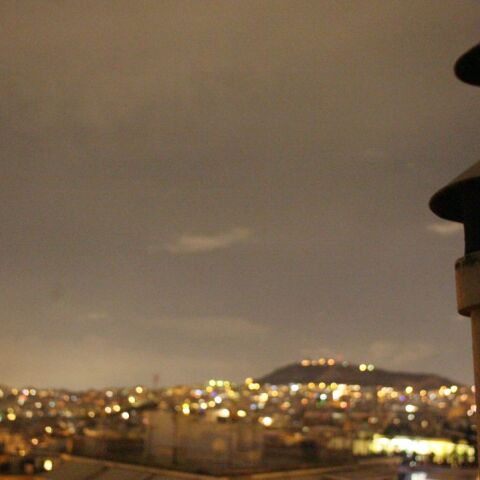 Αιθαλομίχλη πάνω από την Αθήνα