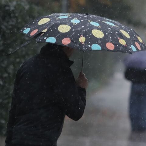 Βροχερά τα Θεοφάνια σε αρκετές περιοχές - Πού θα σημειωθούν καταιγίδες και έντονα φαινόμενα