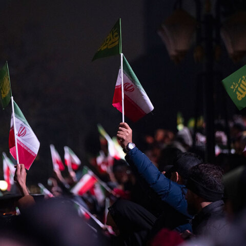 Γιατί ο «προοδευτικός» κόΖμος της χώρας δεν συμπαρίσταται στους εξεγερμένους Ιρανούς;