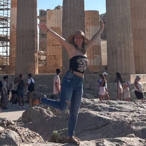 Η Eliana Klathis απέρριψε την αμερικανική κολλεγιακή εμπειρία 