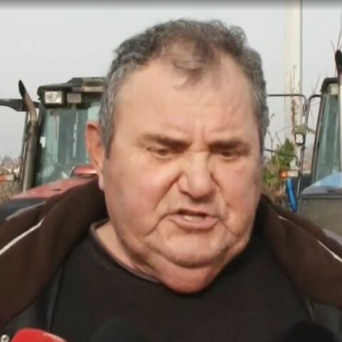 Επιμένει ο Ανεστίδης μετά τις ύβρεις κατά Μητσοτάκη: Θα πάω στο Μαξίμου για να εκπροσωπήσω τους αγρότες