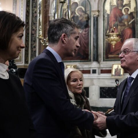 Μπακογιάννης για θύματα τρομοκρατίας: Ποτέ ξανά - Οι κατά συρροή δολοφόνοι δεν δρούσαν στο κενό