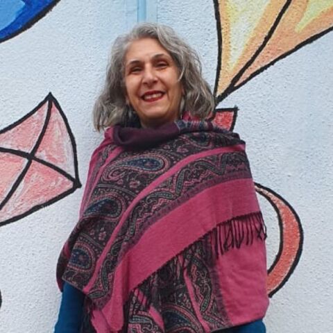 Η Μερβάς Μαάνιαν ζει στην Αθήνα, ωστόσο το μυαλό της βρίσκεται στον αγώνα του ιρανικού λαού