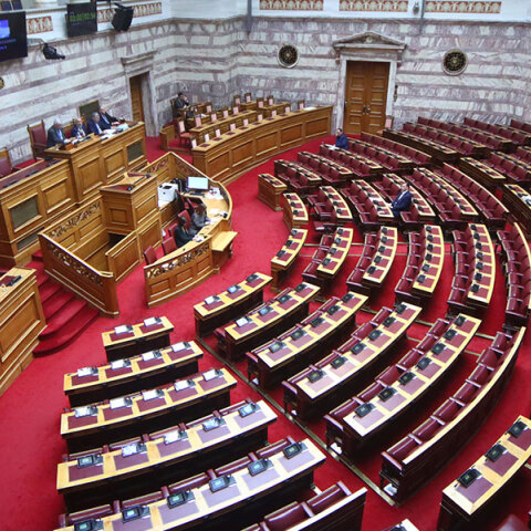 Η αντιπολίτευση σε πλήρη σύγχυση 