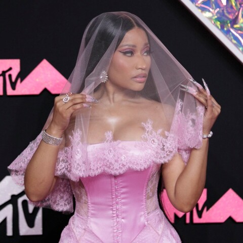 Πιθανότατα είμαι η νούμερο ένα θαυμάστριά του - Η Νίκι Μινάζ ξανά στο πλευρό του Ντόναλντ Τραμπ