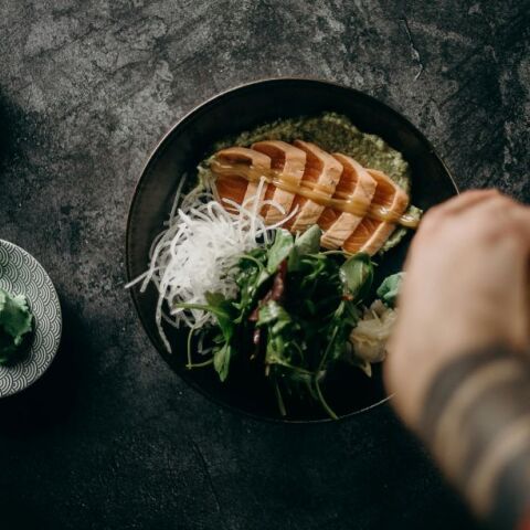 11 νόστιμα στέκια που μας ταξιδεύουν στον κόσμο